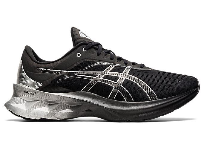 Black / Silver Asics NOVABLAST PLATINUM Women's Running Shoes | EXZS1957